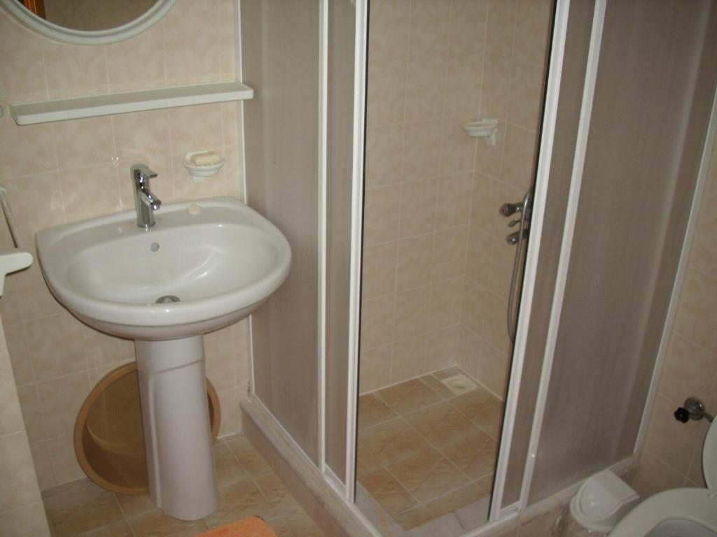 Cesme Vural Apart Hotel מראה חיצוני תמונה